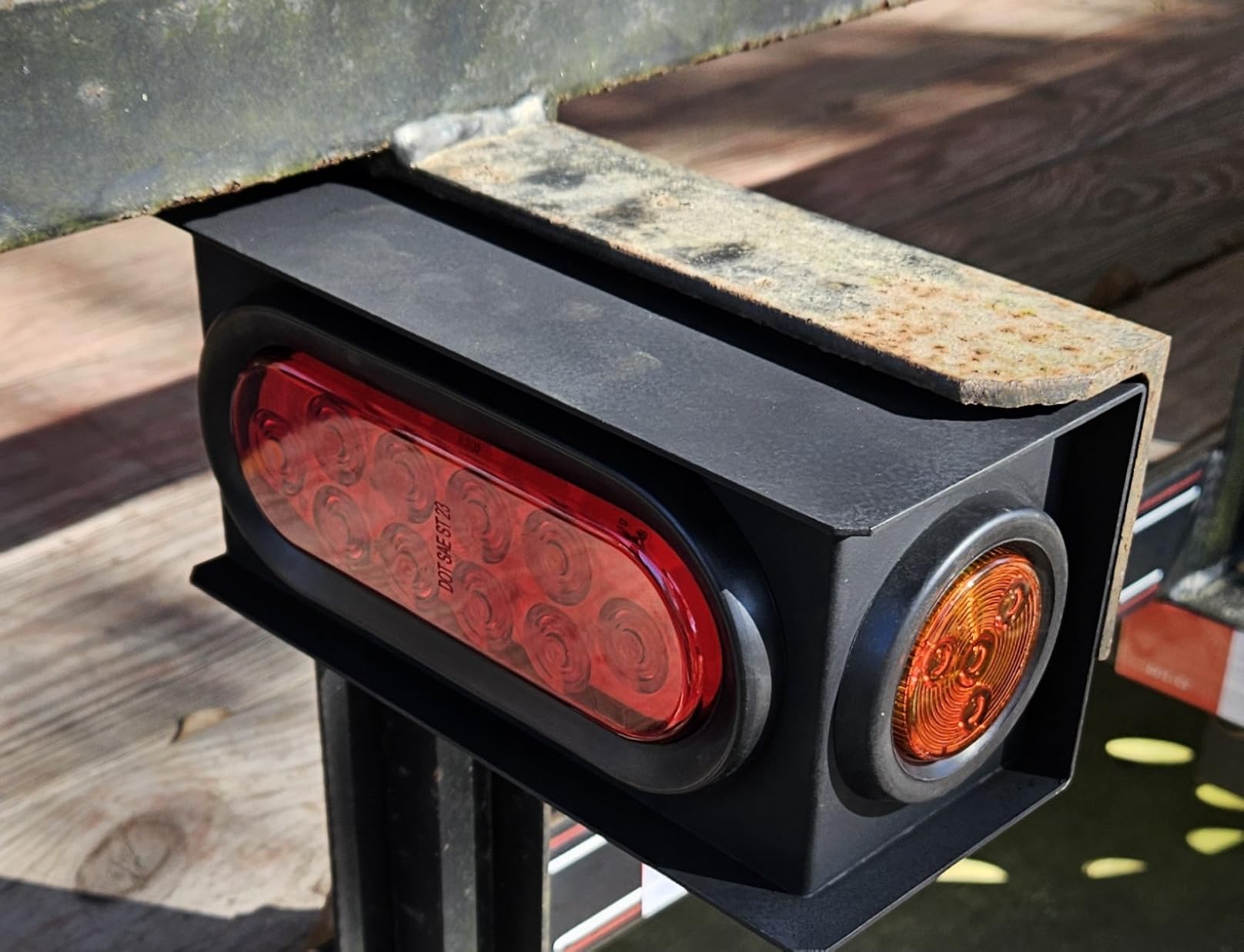 Nilight 2PCS Steel Trailer Light Boxes Housing Kit w/6Inch Oval Red LED Trailer Tail Lights 2 Inch Round Red LED Side Marker Lights w/Grommet Plugs Wire connectors customer photo 1
