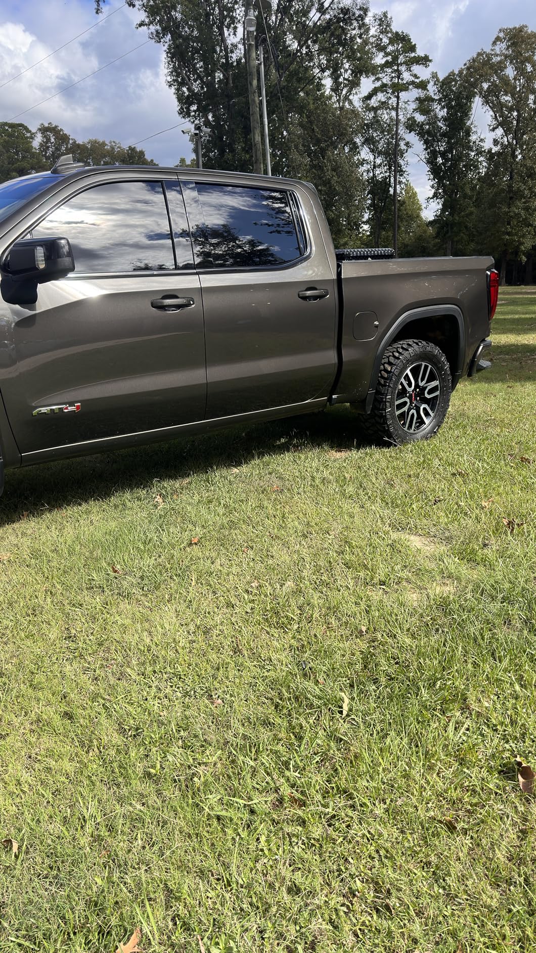 McKee's 37 - N-914 Rinseless Wash V2 | Fast & Easy Rinseless Car Wash, Powerful Car Soap, Safe for All Finishes, No Hose Needed (32 oz) customer photo 2