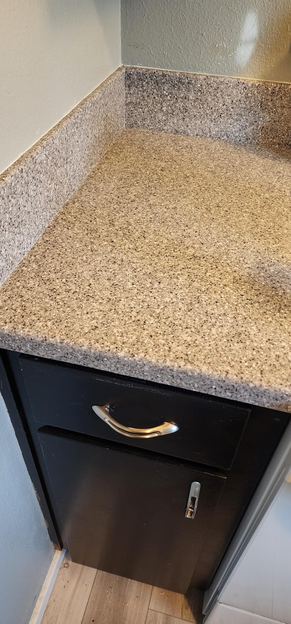 Smart 'n Easy Paint & Varnish Remover Gel - Do It Yourself Friendly Paint Remover - Strips Multiple Layers of Acrylic, Latex, Oil & Water-Based Paints & Varnishes - 32oz customer photo 2