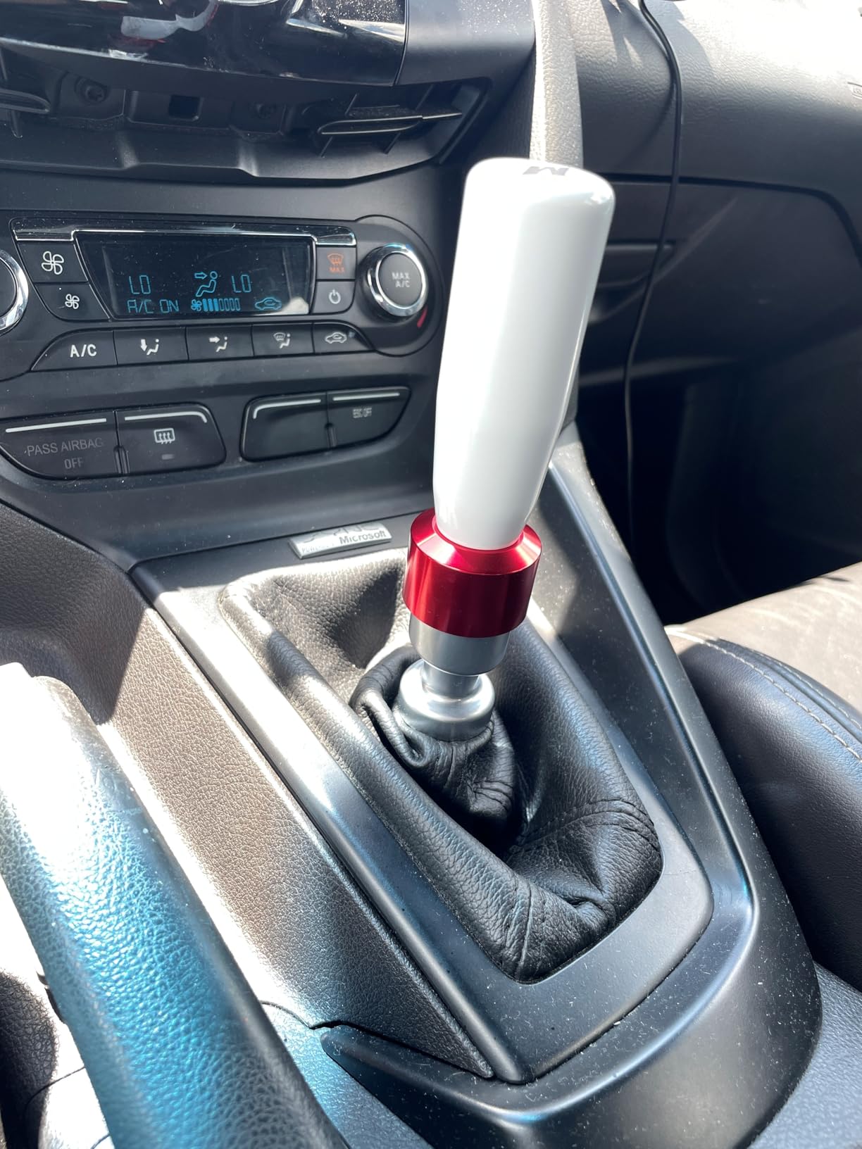 Mishimoto MMSK-RDH Weighted Shift Knob, with 3 Thread Pitch Inserts for Universal Fit, Red Steel customer photo 1