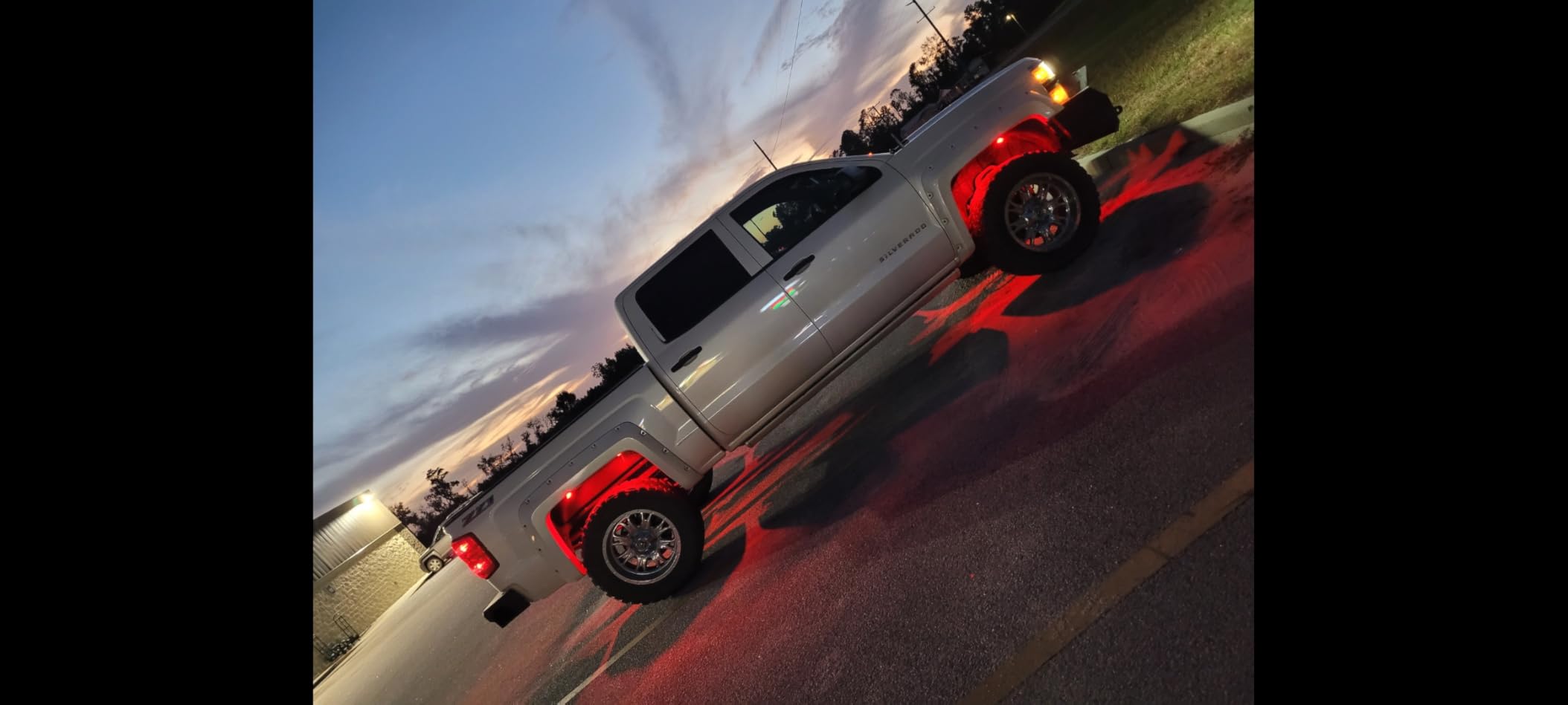 YiLaie Rock Lights for Trucks, 8 Pods RGB LED Rock Lights with APP/Remote Control & Music Mode, High Bright Multilcolor Waterproof IP68 Rock Neon Light Kits for Pickup Off Road RZR SUV ATV UTV Car customer photo 2