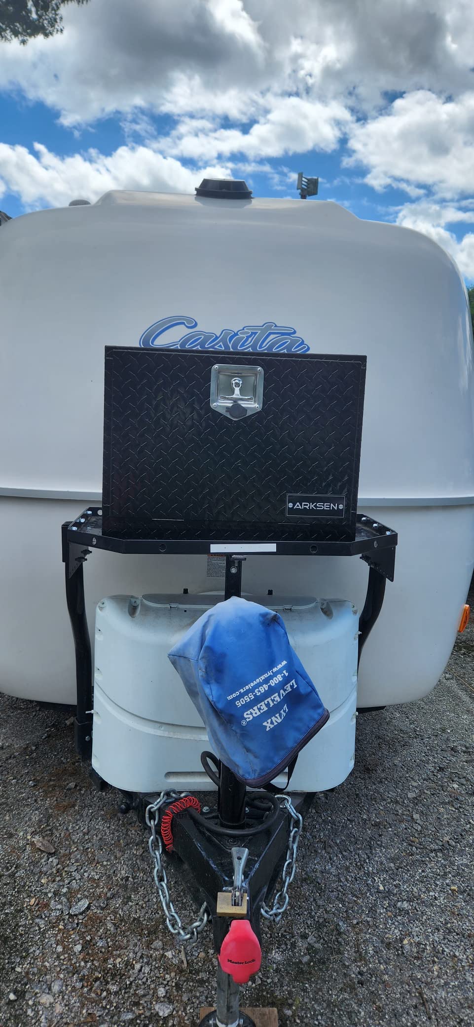 ARKSEN 30 x 17 x 18 Inch Underbody Tool Box, Heavy Duty Aluminum Diamond Plate Waterproof Square Storage Organizer Chest with T-Handle Lock & Keys for Pickup Truck, RV & Trailer - Black customer photo 2