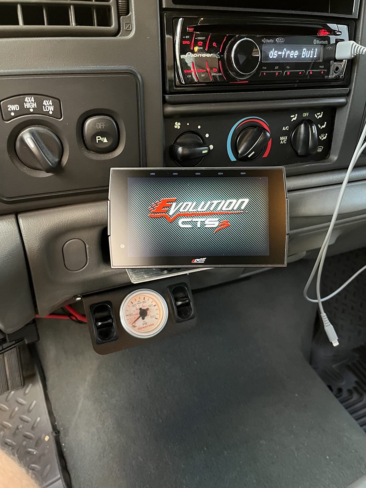 Edge Products CTS3 Evolution Diesel Tuner Monitor 85400-100 CARB EO# D-802-13 customer photo 1