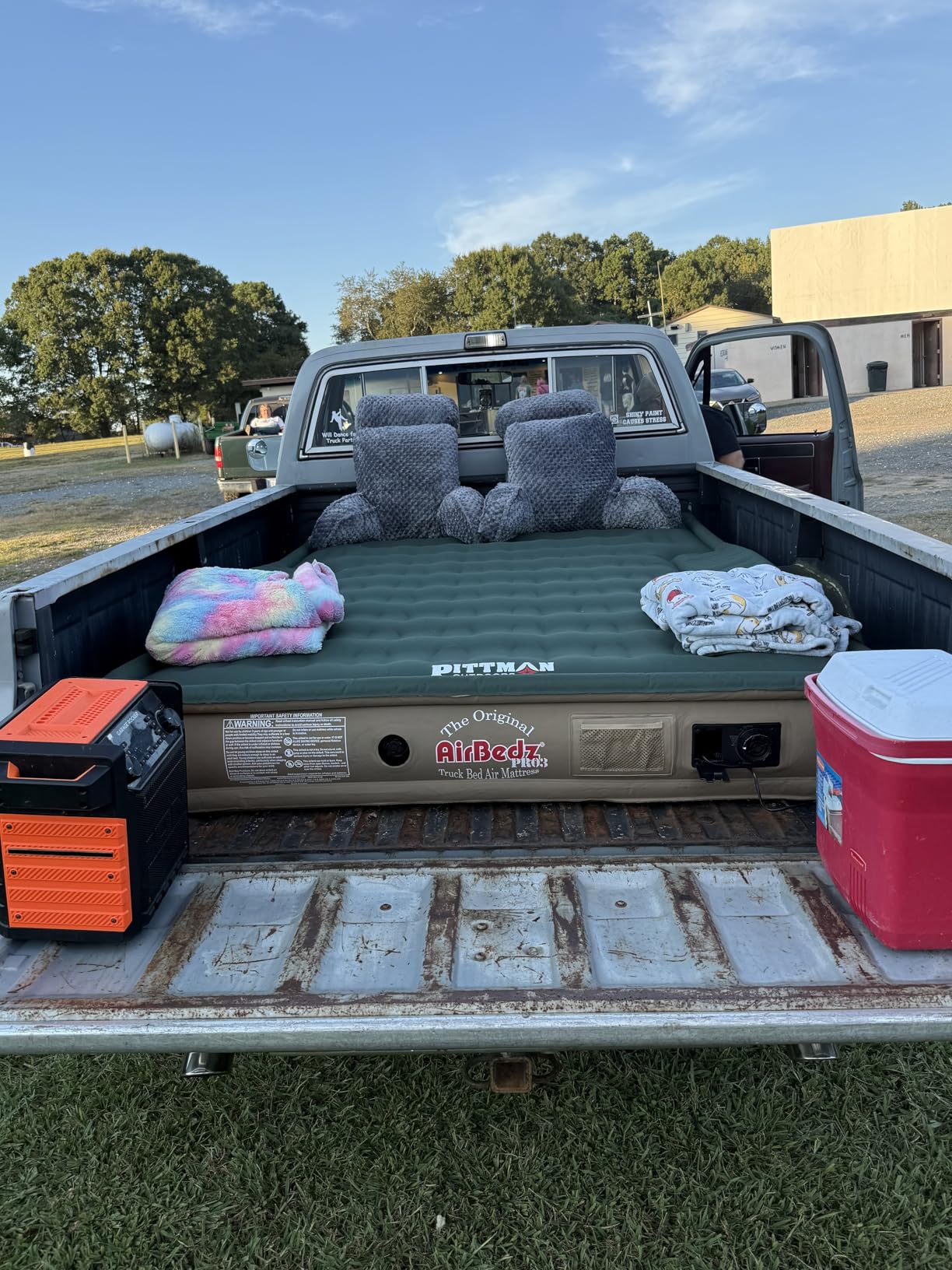 Pittman Outdoors - Truck Bed Mattress 8 Foot - Pro3 Series Long Bed 8' - The Original Airbedz Truck Bed Air Mattress 8ft - Full Size Pickup Mattress with 25% More Coverage for Pickup Camping customer photo 1