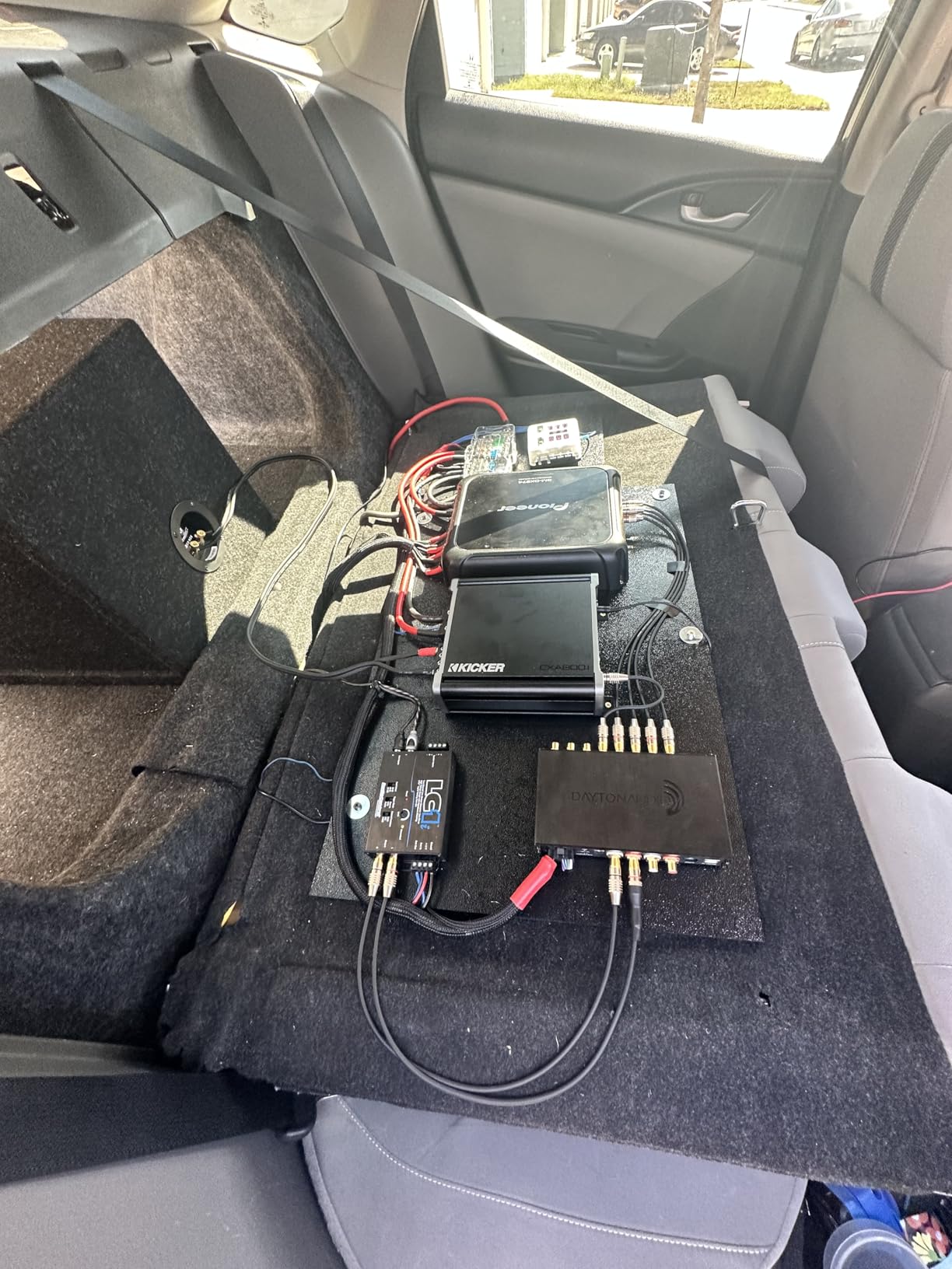 AudioControl LC1i Active 2-Channel Line Driver/Line Output Converter customer photo 2