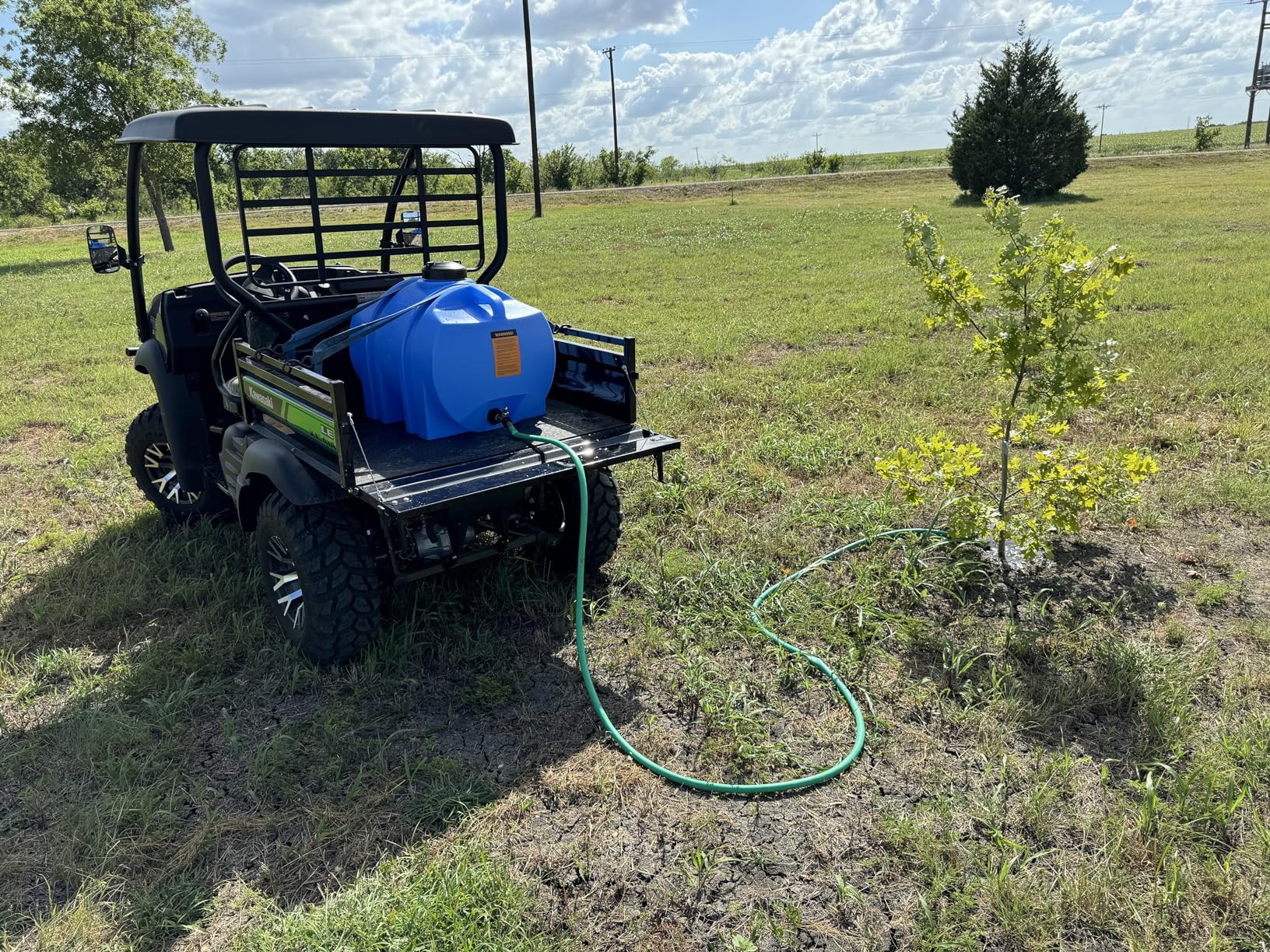 WaterPrepared Portable Water Tank, Plastic Handle & Hose Spigot, 35 Gallon, Blue - Heavy-Duty Beverage and Hydration Dispenser for Outdoor and Camping Trip customer photo 2
