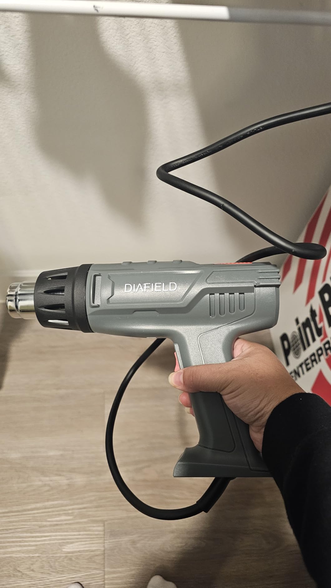 DIAFIELD 1850W Heat Gun, Dual Temperature Settings, Fast Heat Hot Air Gun, Durable& Overload Protection, with 4 Nozzles for Shrink Wrap, Vinyl, Crafts, Epoxy Resin customer photo 1
