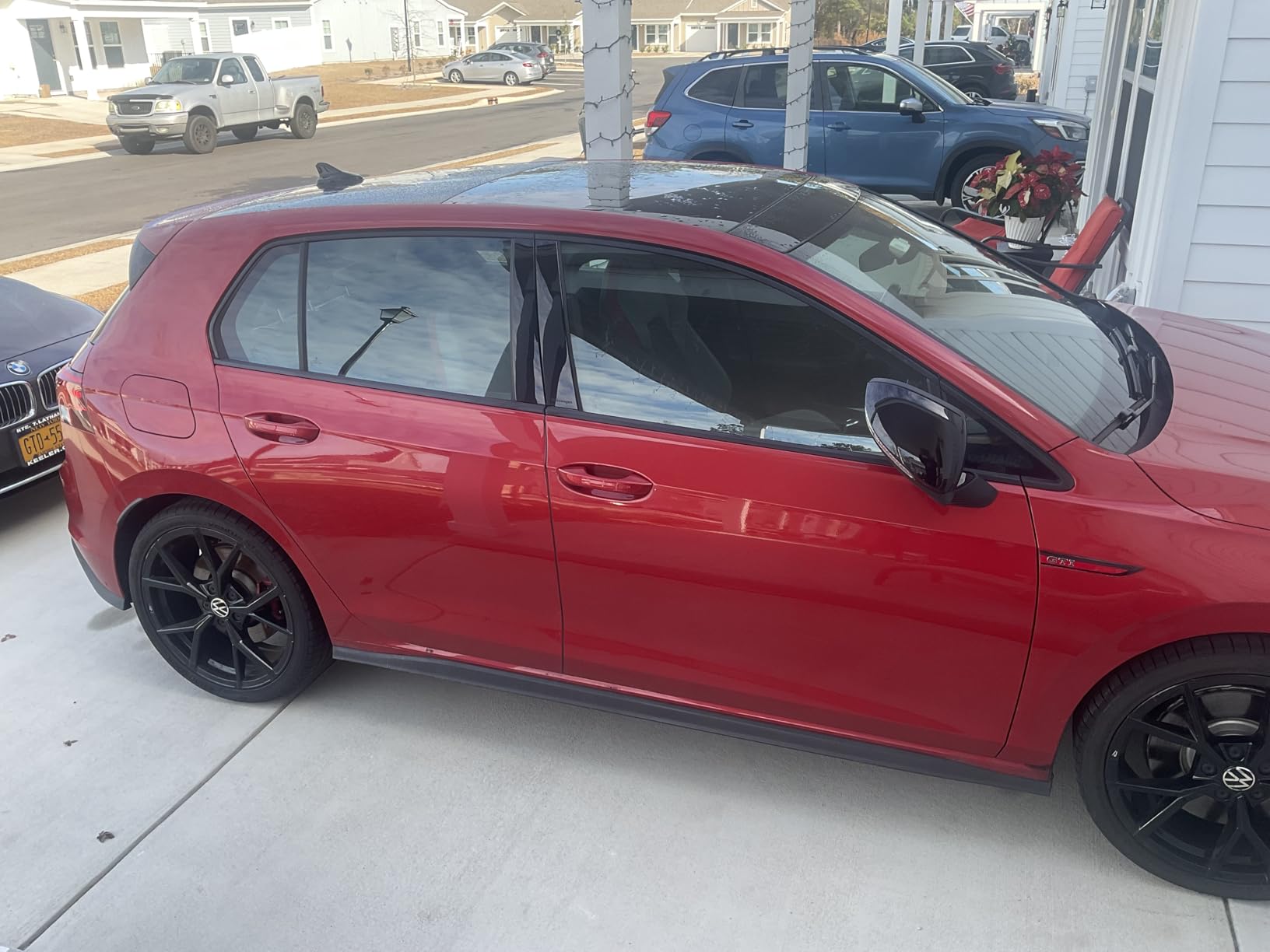 Carbon Force Ceramic Protective Paint Coating System, Professional-Grade Protection, Gloss and Durability, Ceramic Coating Kit with 3 Microsuede Applicators, 1 fl oz customer photo 1