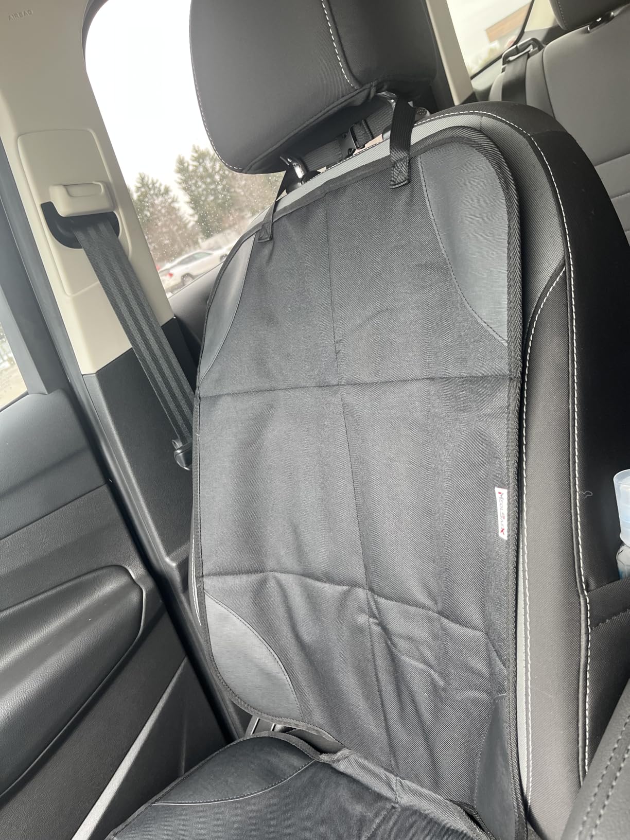Meolsaek Car Seat Protector for Child Car Seat, Durable 600D Fabric Waterproof Car Seat Cover with Thick Pad Non-Slip Backing，No Imprints (Black 1pc) customer photo 1