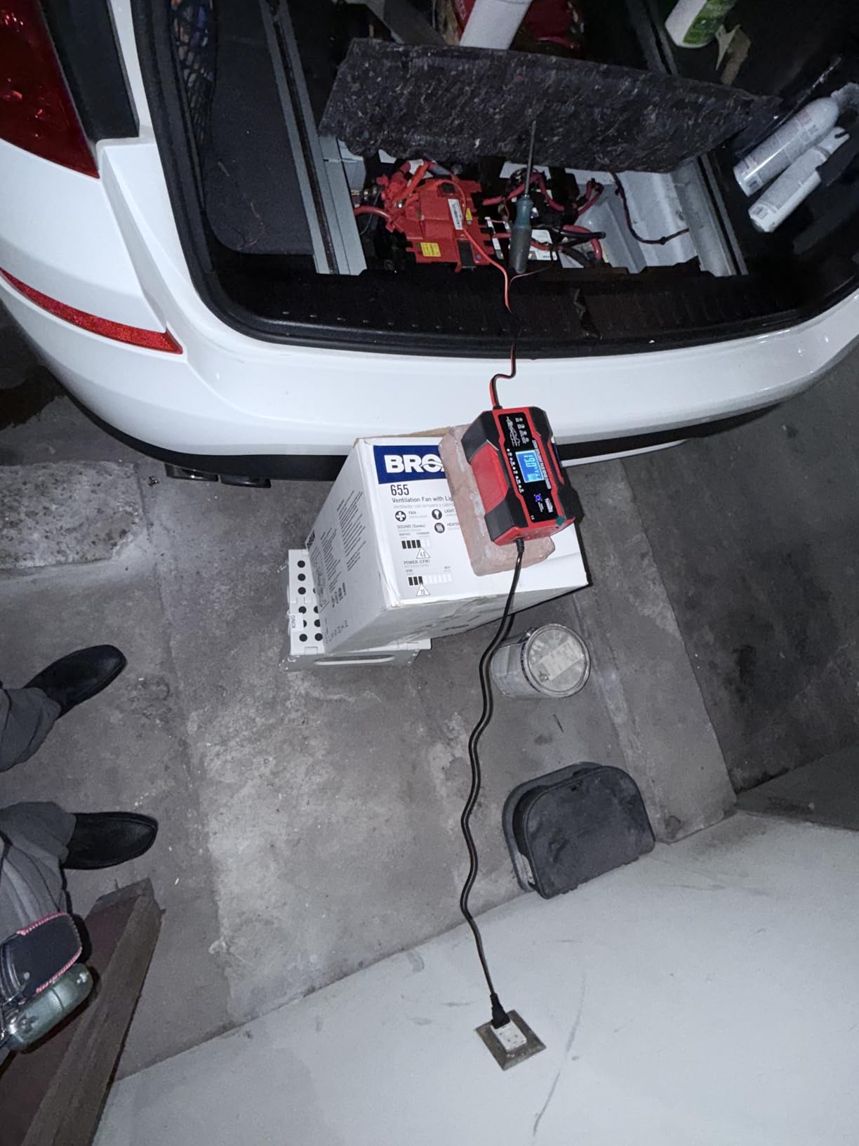 YONHAN Battery Charger 10-Amp 12V and 24V Fully-Automatic Smart Car Battery Charger, Battery Maintainer Trickle Charger, and Battery Desulfator with Temperature Compensation customer photo 2