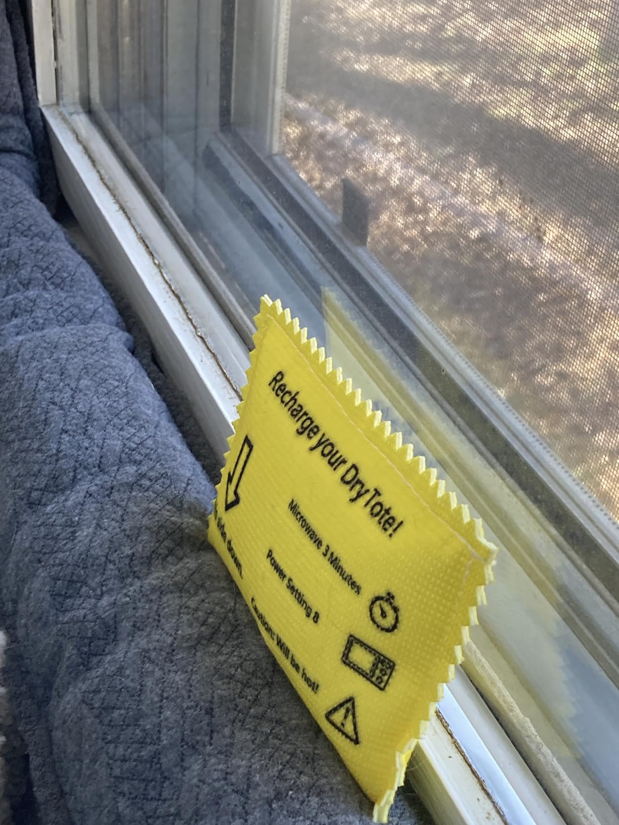 DryTote Rechargeable Desiccant Pack (Pack of 5), Ultimate Moisture Absorption, Color Change Indicator, Safe Storage Protection, Large Capacity 200 Gallons, 100g, Yellow customer photo 1