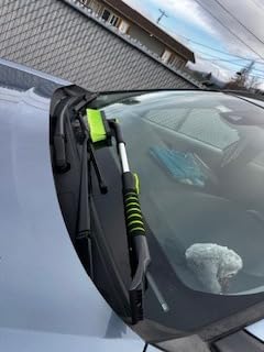 SEAAES Ice Scraper with Snow Brush for Car Windshield, Upgraded Extendable Snow Brush with Foam Grip for Truck SUV Vehicle Windows customer photo 2