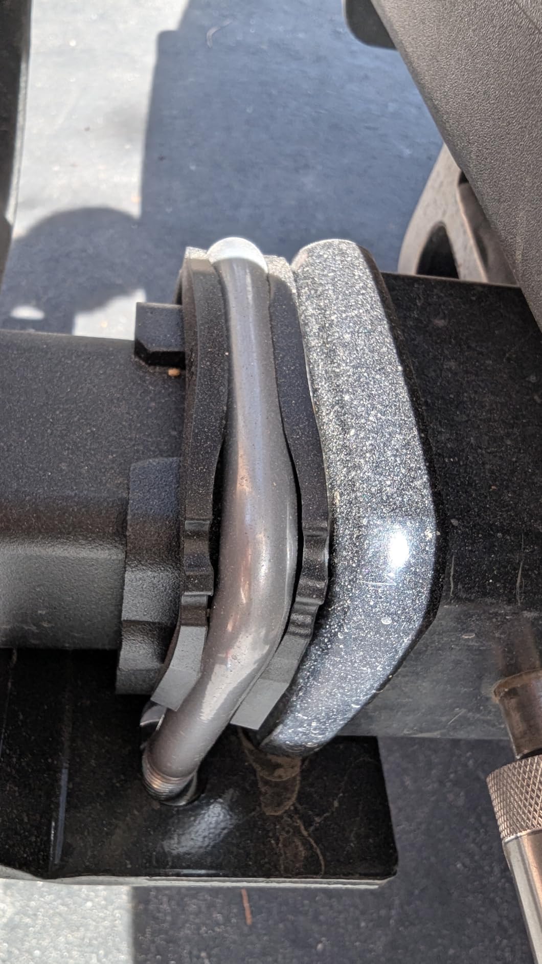 AUTMATCH Hitch Tightener Anti-Rattle Clamp, Heavy Duty Hitch Stabilizer for 1.25