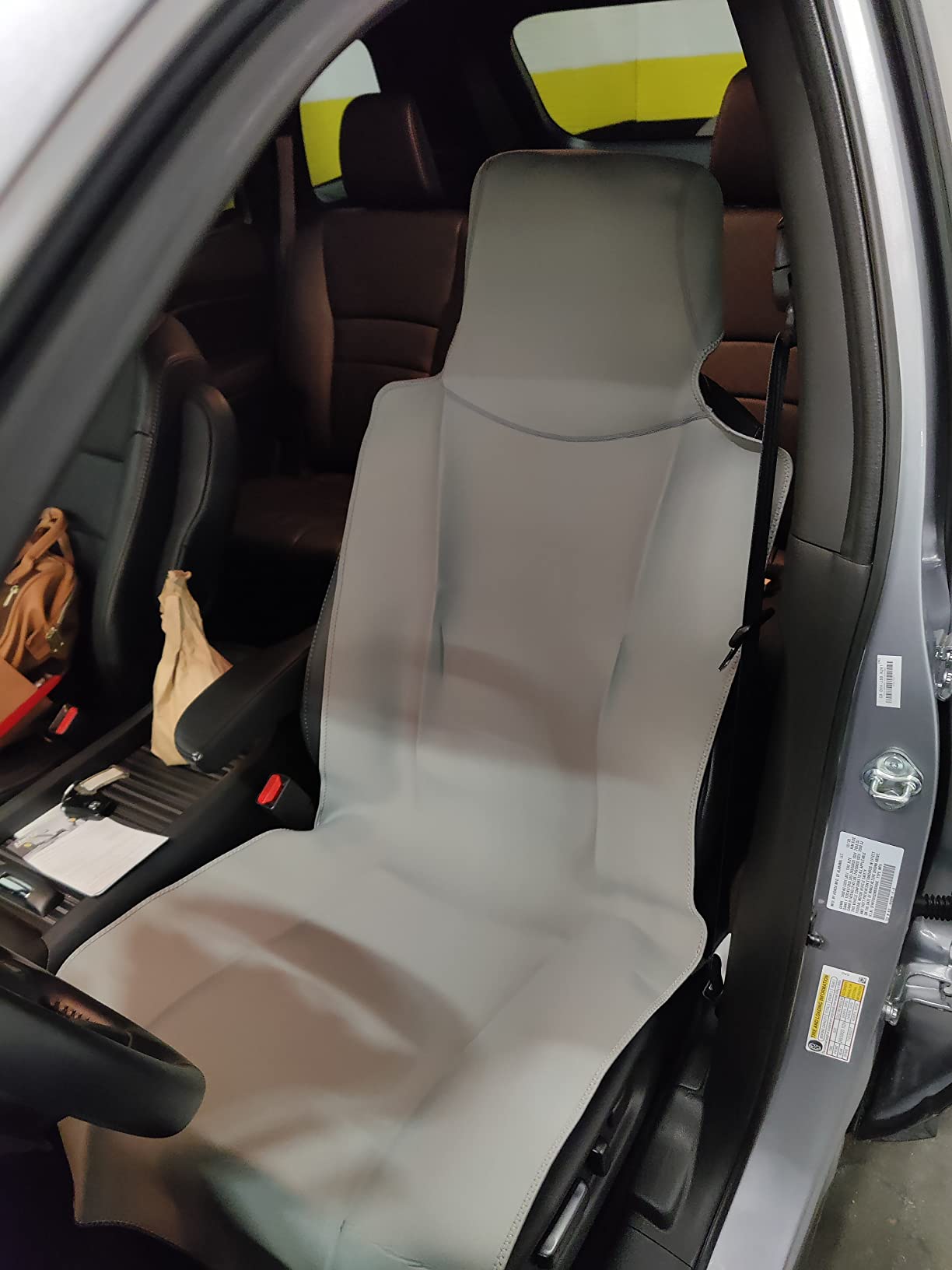 Waterproof Stain Resistant Car Seat Cover for Automotive Van Trucks and SUVs Durable Neoprene Non-Slip Seat Protector with Quick Install Design Perfect for Post Gym Yoga Workout-Black customer photo 2