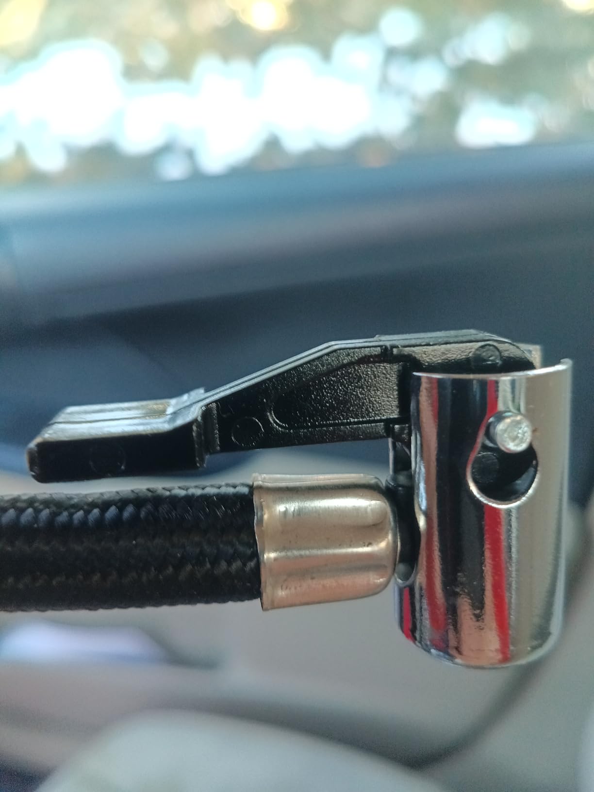 AstroAI AC/DC Tire Inflator Portable Air Compressor for Car, Air Pump for Car Tires, Car Accessories 150PSI with LED Light for Cars, Balls, Motorcycles, and Other CZK-3666 Yellow customer photo 1