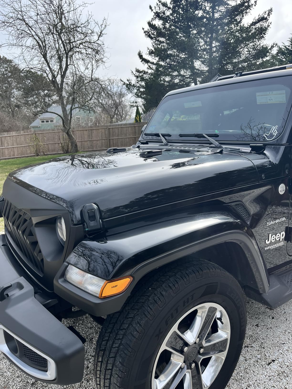 Chemical Guys HydroSpin Wheel & Rim Ceramic Coating and Quick Detailer Spray - 16 oz Spray Protects Wheels, Rims & Brake Parts with Hydrophobic Ceramic Shine - Safe for Cars, Trucks, SUVs, Motorcycles customer photo 2