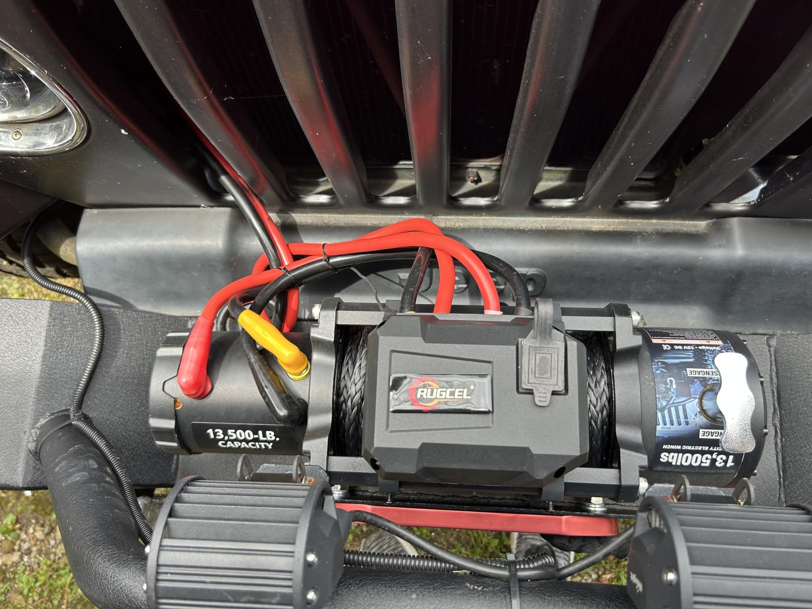 RUGCEL WINCH 13500lb Waterproof Electric Truck Winch 12V Synthetic Black Rope Winch with Hawse Fairlead, Wired Handle and 2 Wireless Remote, for Trailer and Wrangler in Car Lift customer photo 1