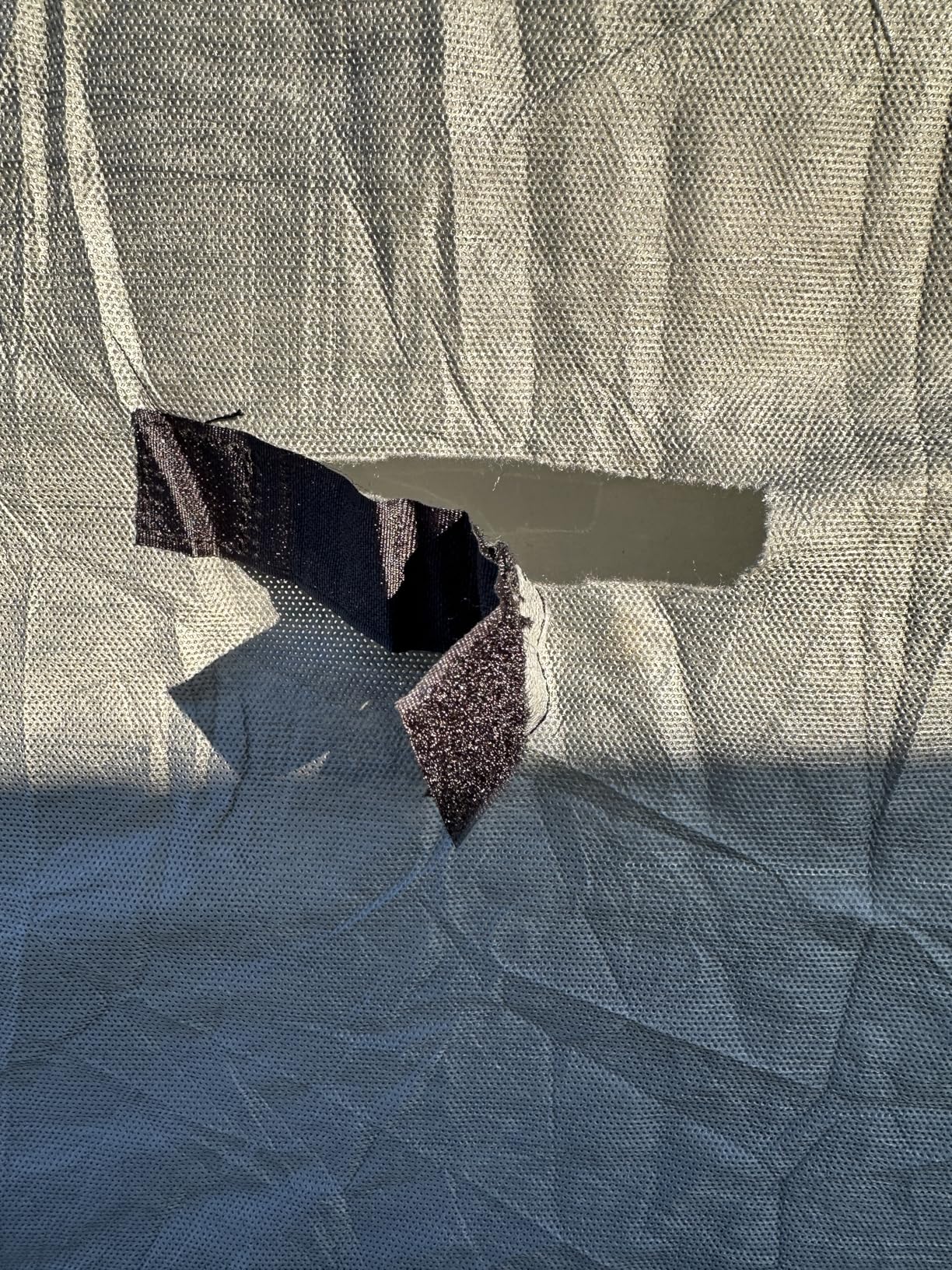 VINPATIO RV Cover, 7 Layers Heavy Duty RV & Trailer Cover, Toy Hauler Cover Fits 16'-18' RV Travel Trailer Camper Cover with Tongue Jack Cover, Extra Windproof Straps, Gutter Covers customer photo 2