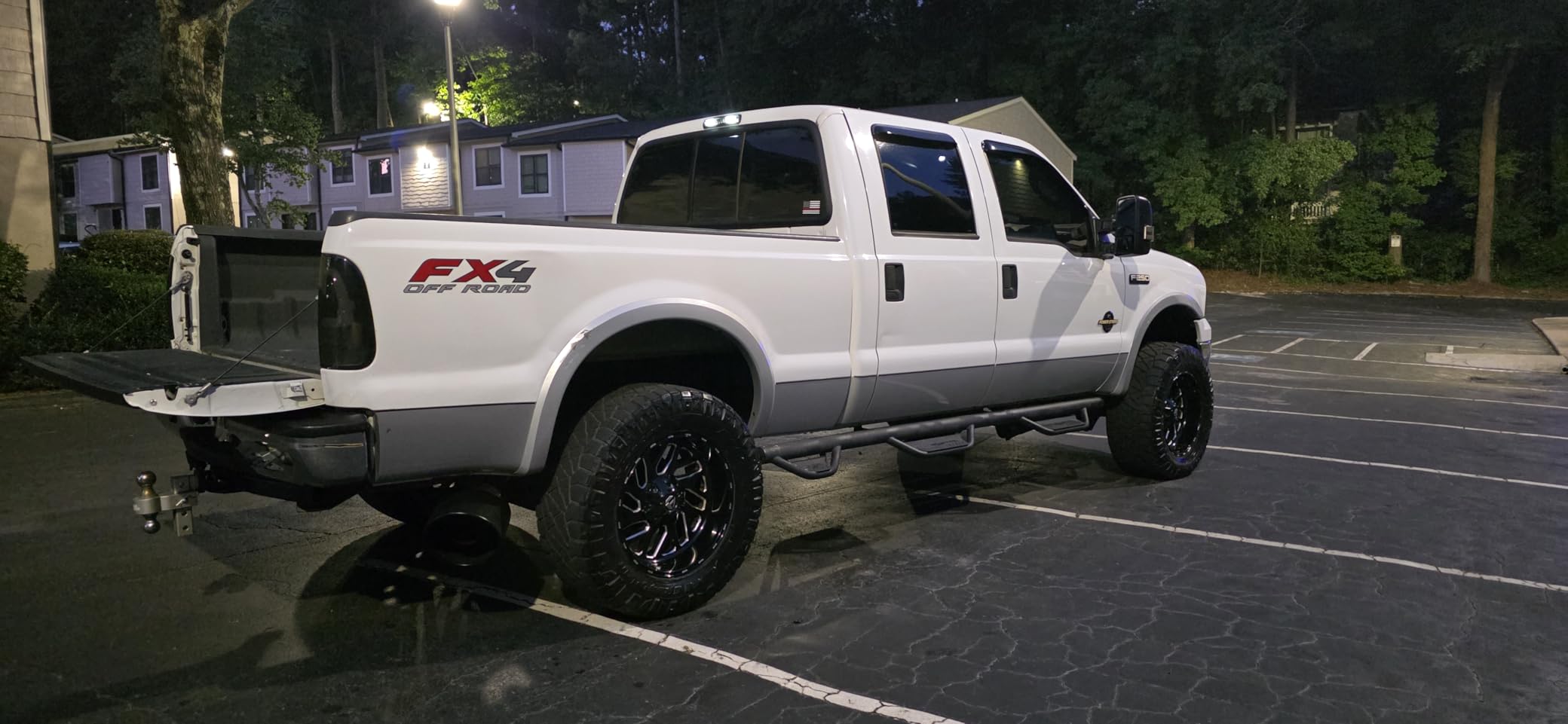 32pcs M14x1.5 Lug Nuts Spline Black, 14x1.5 Aftermarket Wheel Lug Nuts for F150 F250 F350 Silverado Sierra Ram 2500 3500 with 1 Socket Keys Long Extended customer photo 2