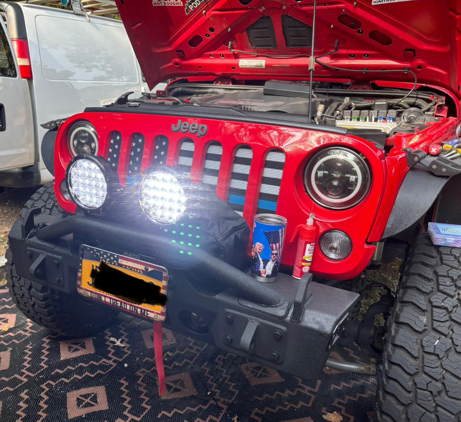 BIGLIONX Round LED Offroad Lights 7inch 2pcs 210W 32000LM LED Off Road Light Super Bright Amber Offroad Lights Driving Light Spot Light Bar with Wiring Harness IP68 for Trucks Pickup ATV UTV SUV customer photo 2