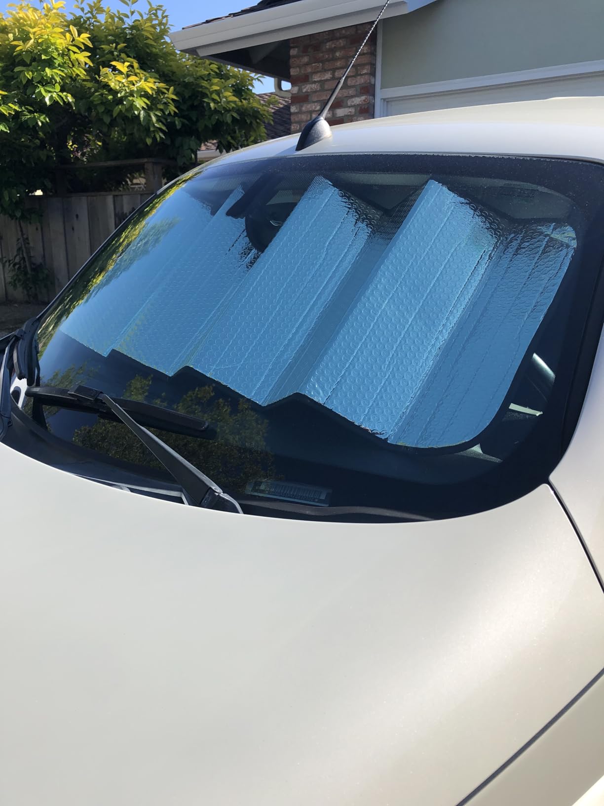 EcoNour Accordion Car Windshield Sun Shade for Trucks | Car Window Shades for Large SUVs & Pickups | UV Blocker Sun Visor for Interior Protection & Heat Control | XL (66 x 27 Inches) customer photo 1