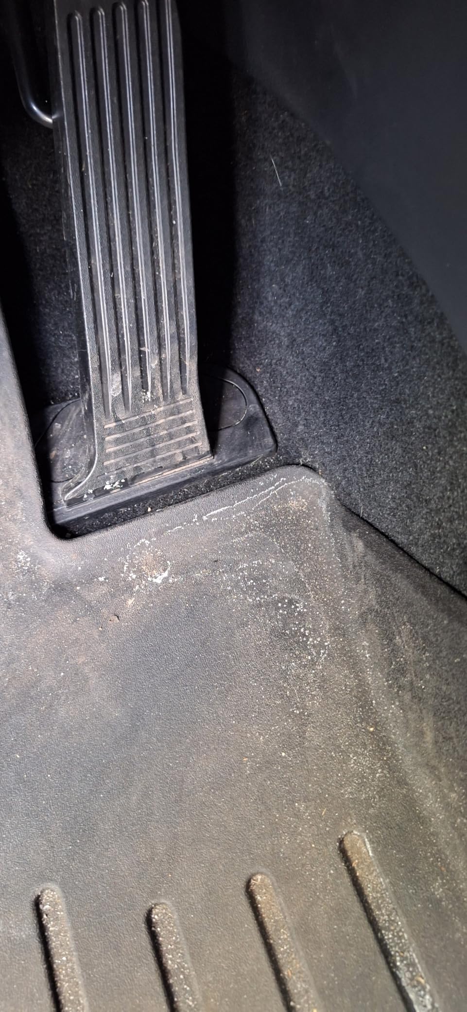 WeatherTech FloorLiner HP Custom Fit Floor Mats for Toyota RAV4 Prime, Venza, RAV4 Hybrid - 1st & 2nd Row (441516-1-3IM), Black customer photo 1