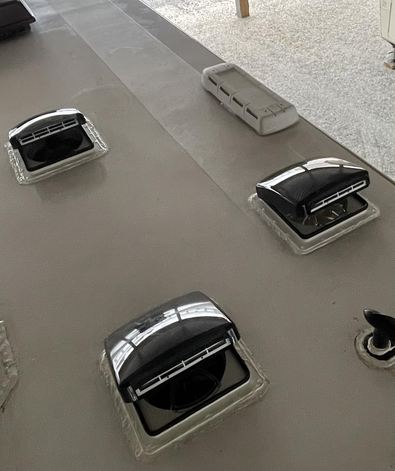 Build-in Rain Shield RV Roof Fan Vent Trailer Camper 10 Speed 12V 14'' Reversible customer photo 1