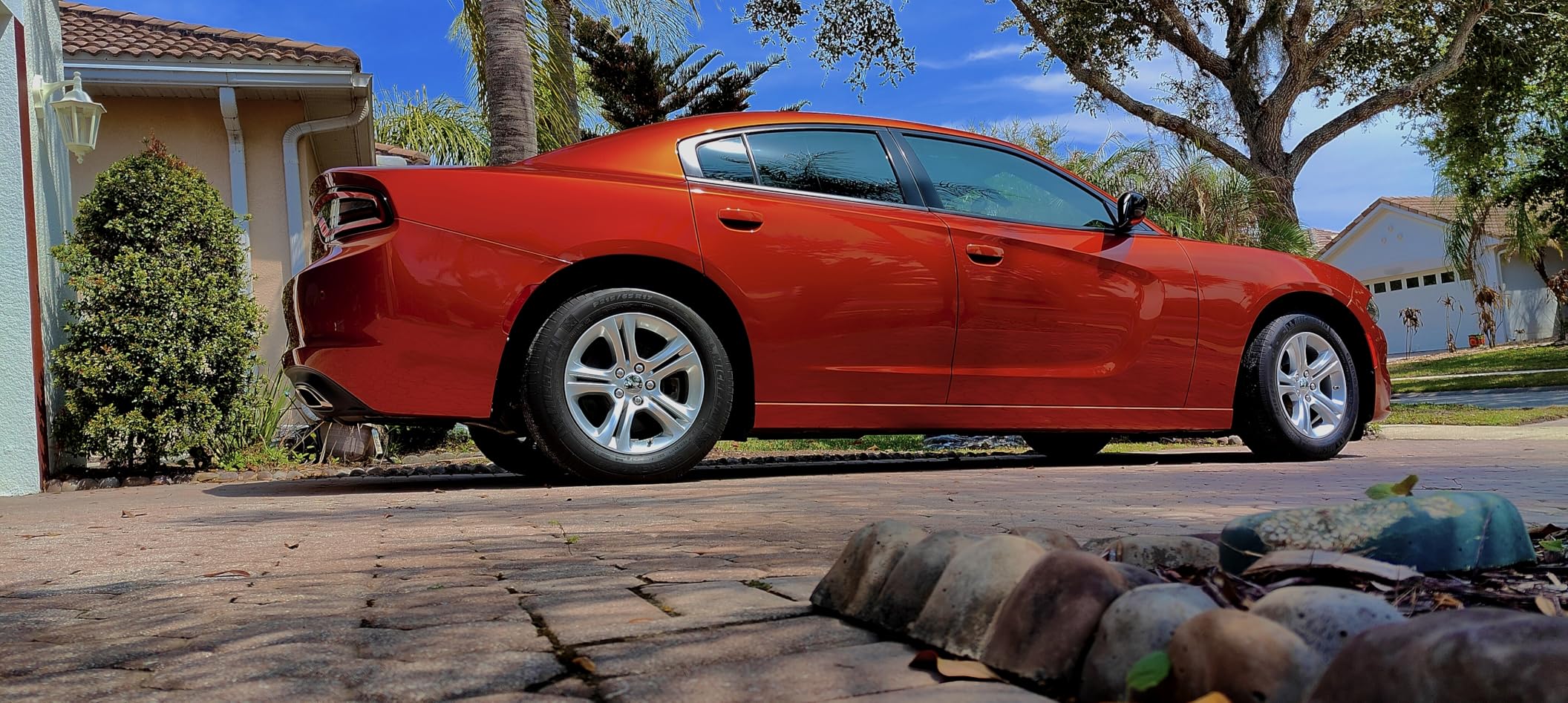 Car Wax Spray and Ceramic Coating for Cars - 3 in 1 Waterless Car Wash and Detailing - Quick Effect Coating Agent for Car - High Gloss Top Coat, Shiny Car Stuff by Shine Armor - Protective Wax 16FlOz customer photo 2