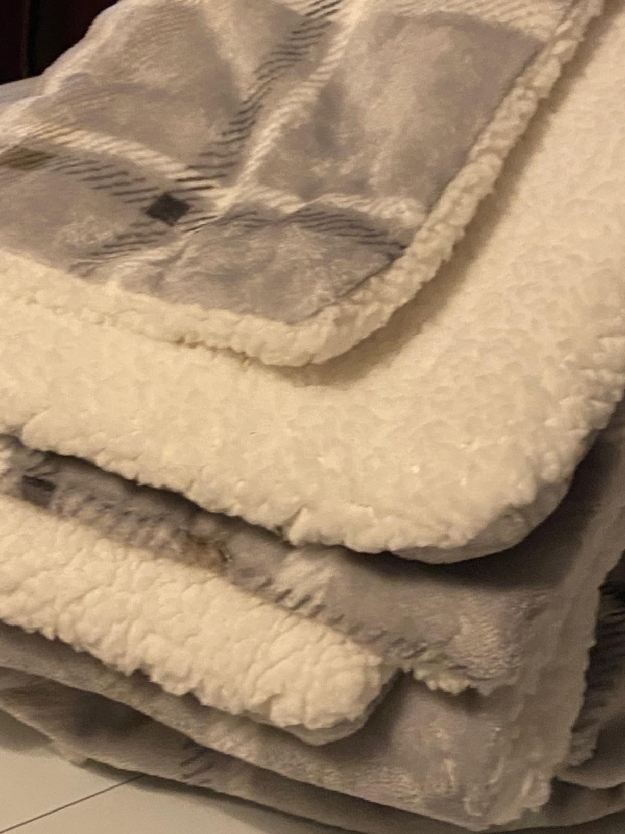 Westinghouse Heated Car Blanket with 3 Heating Levels, 4 Hours Auto Off, 12 Volt Electric Blanket for Car, Truck, SUV, RV, Portable Heated Throw for Camping, Machine Washable, 59