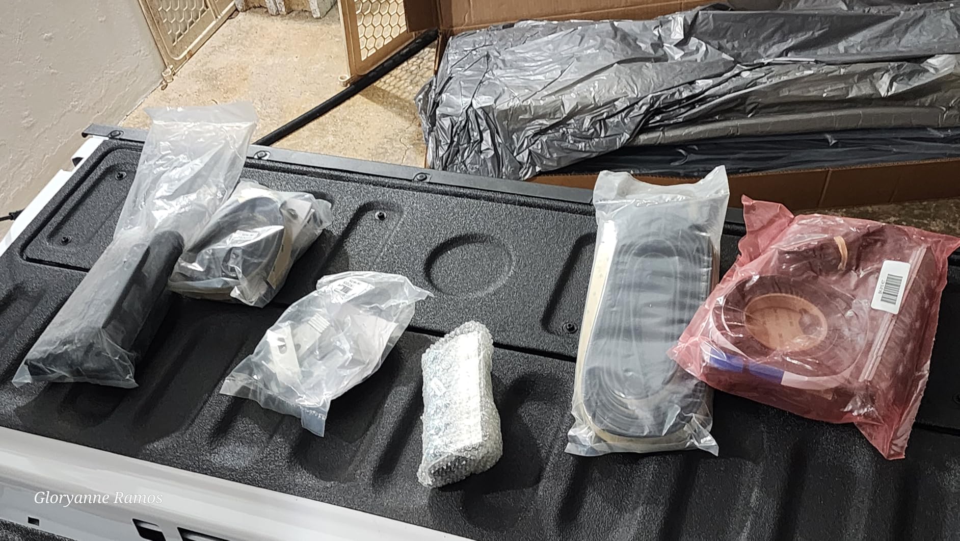 RealTruck TruXedo Elevate Rack System | 1118513 | Elevate CS Rack customer photo 1