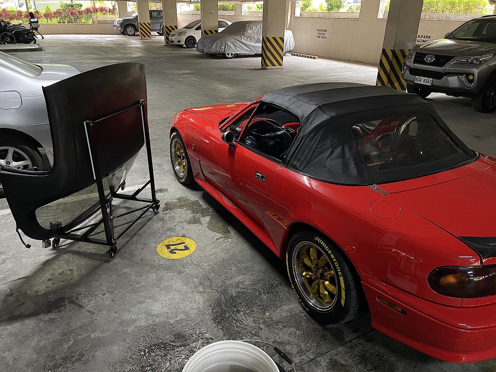 A-Premium Black Hard Top Storage Cart with Dust Cover Compatible with Chevrolet Corvette Porsche 911 Boxster Mercedes-Benz SL320 SL500 SL600 Mazda Miata customer photo 1