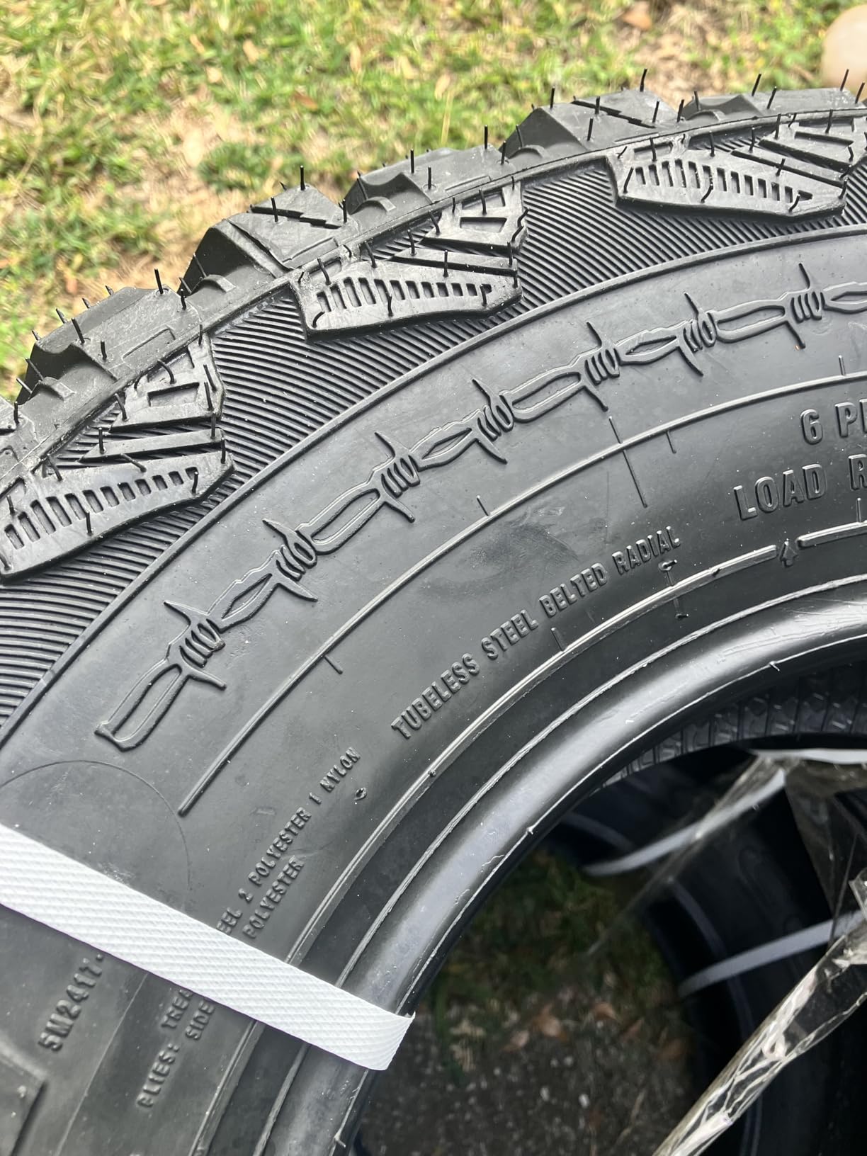 Set of 4 Accelera M/T-01 235/75R15 104/101Q Load Range C 6-Ply Mud Truck Tires customer photo 1