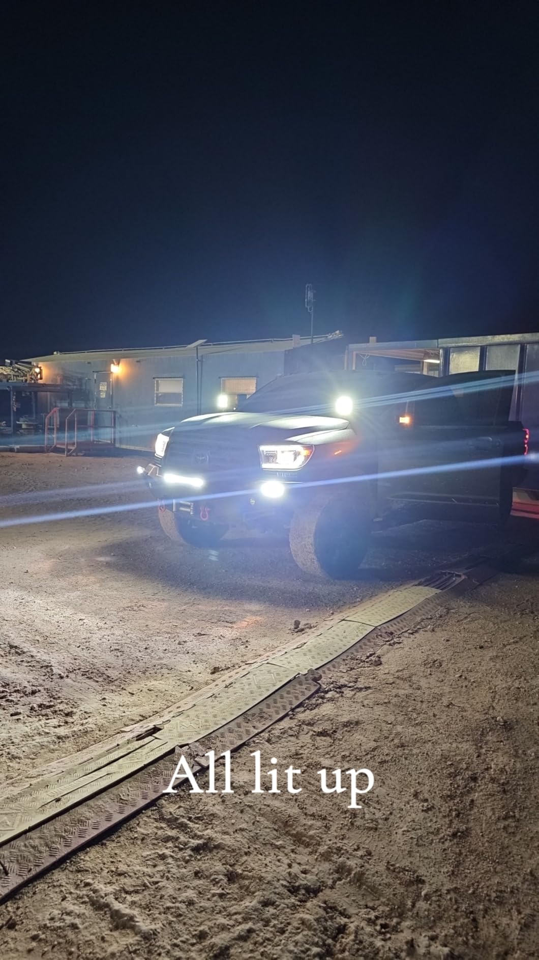 Firehawk LED Light Pods Bar 4 Inch 30000LM 60W Round Spot Flood Amber White Driving Offroad Fog Work Backup Bumper for Truck Jeep ATV UTV SUV Tractor Motorcycle 4x4 Cart Trailer Boat Waterproof 2PCS customer photo 1