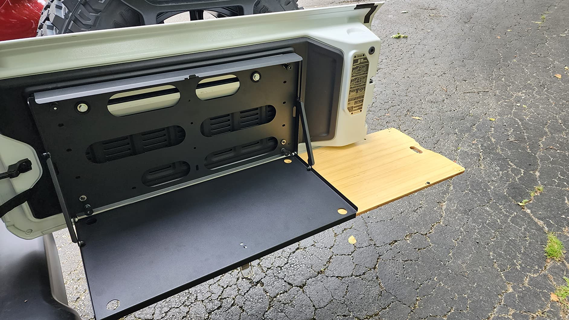 E-cowlboy Drop Down Tailgate Table for 2007-2024 Jeep Wrangler JK JKU JL JLU Unlimited Sports Freedom Sahara Rubicon Rear Door Foldable Table Cargo Shelf Storage Cargo Luggage Holder Carrier customer photo 2