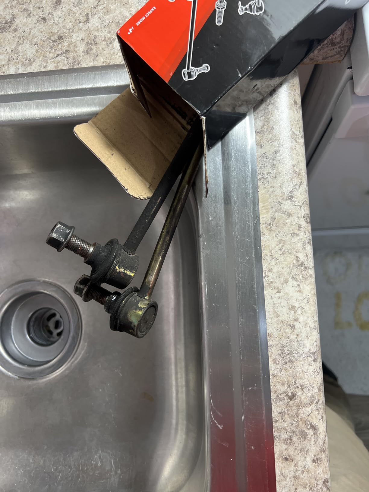 A-Premium 4Pcs Suspension Kit, Front and Rear Sway Bar Links Stabilizer Bar Links Kit, Compatible with Toyota & Lexus - 2001-2016 - Camry Highlander Avalon Venza & ES300 ES330 RX330 RX350 RX400h customer photo 1