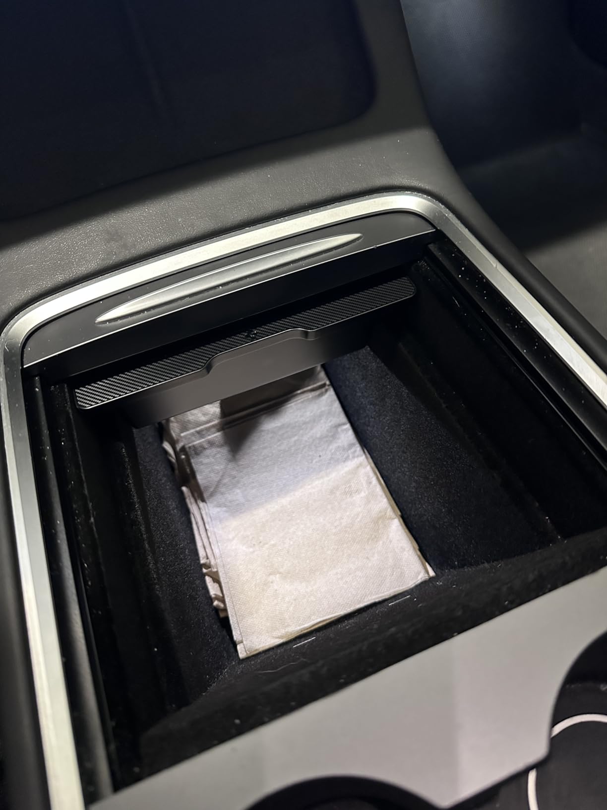 Spigen Center Console Organizer for Tesla Model Y (2021-2024) & Model 3 (2021-2023) [Not for Model Y Juniper 2025/26 and Model 3 Highland (2024/25)] customer photo 2