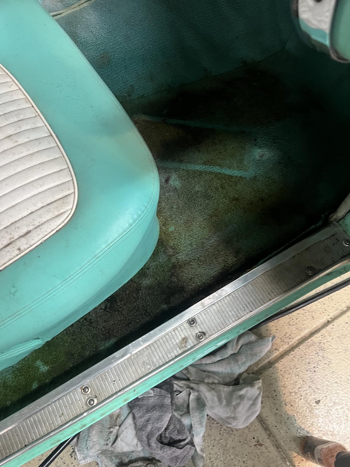 HI-TECH Vortex I Air Cleaning Gun - Deep Cleans Auto Interiors & Exteriors - Compressed Air Powered - Car Detailing Tool for Dirt, Dust, Grime & Stains customer photo 1