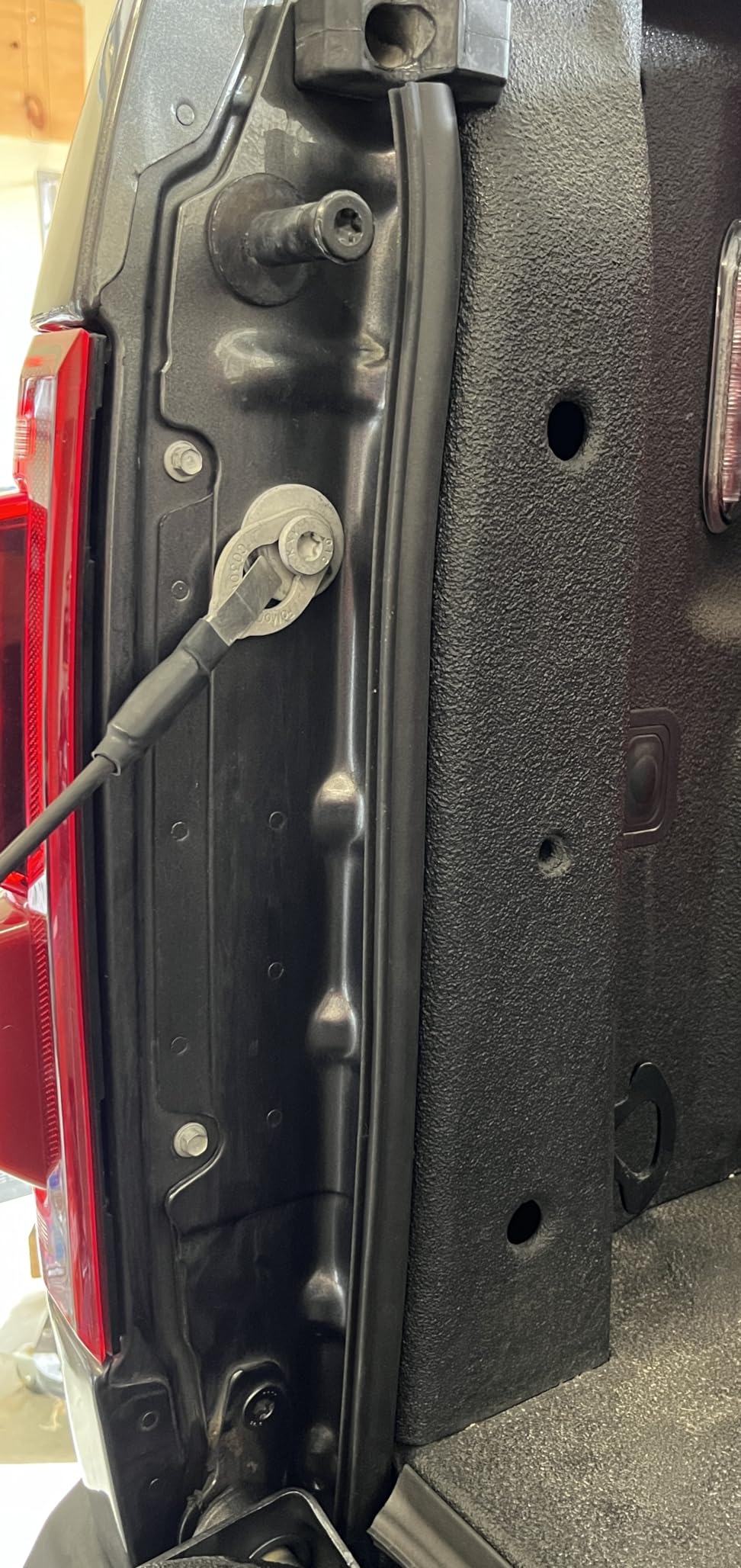 ESI Ultimate Tailgate Seal with Taper Seal Compatible with All Ford Model Years F150, F250, F350, F450, Raptor and Lightning customer photo 2