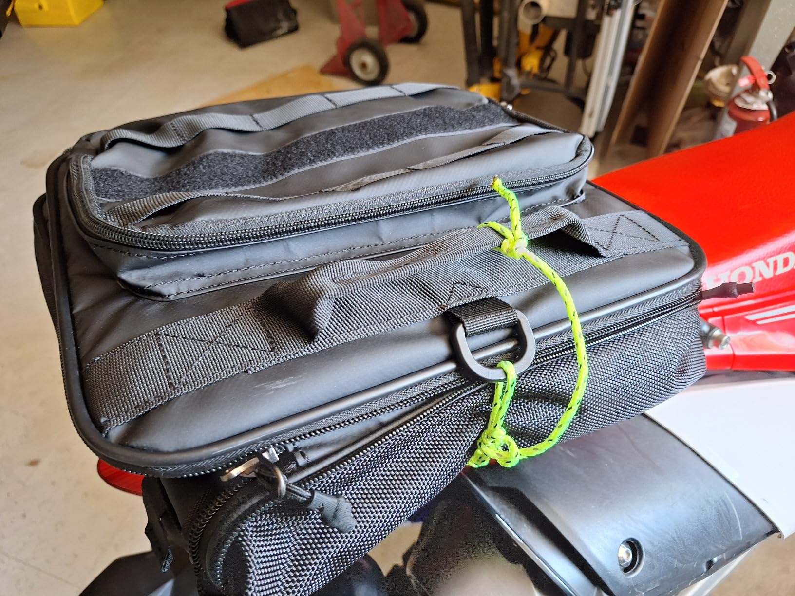 Rhinowalk Motorcycle Tail Bag Expandable Motorcycle Travel Luggage 60L Waterproof All Weather/Trunk/Rack Bag with Sissy Bar Straps customer photo 1