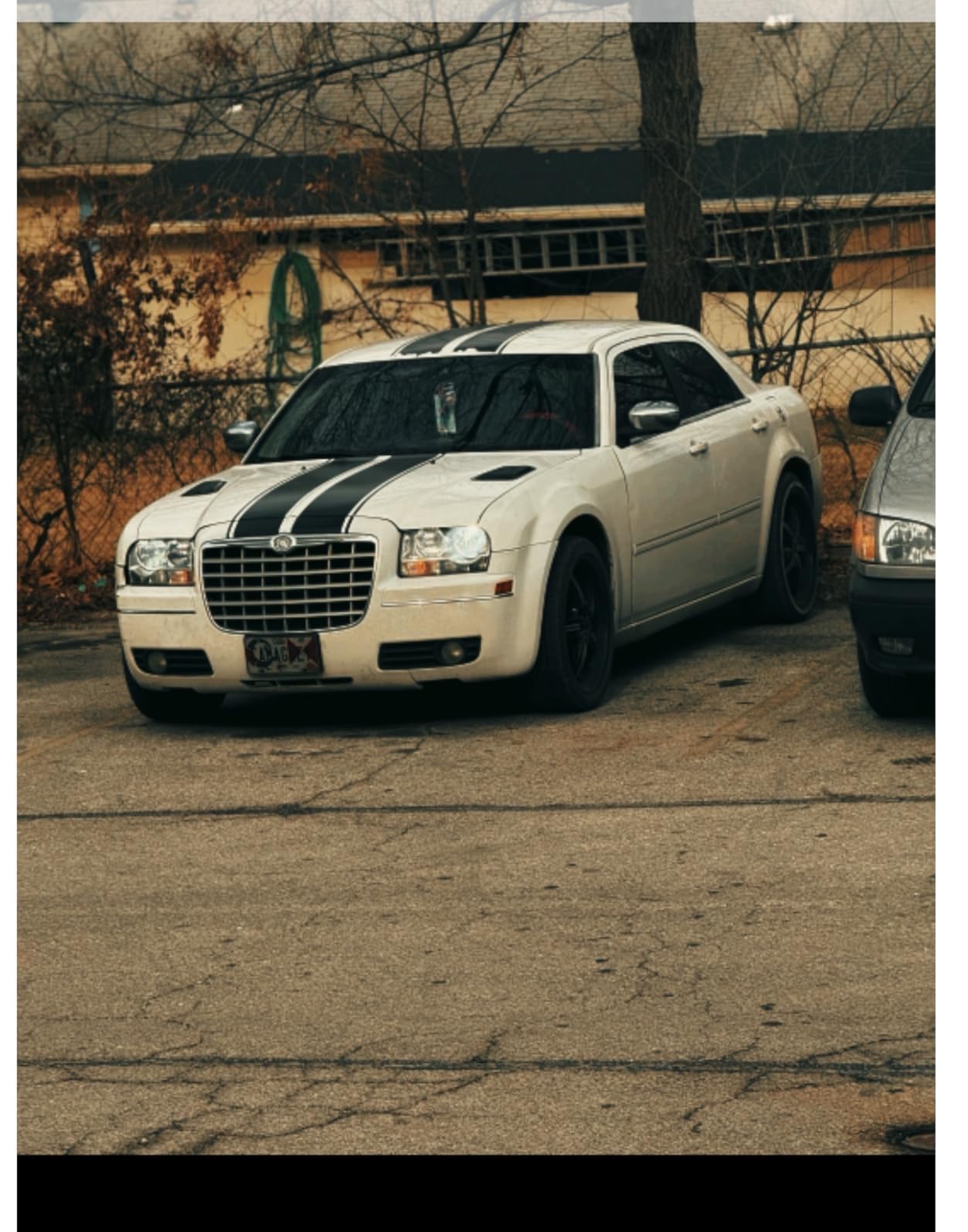 2PCS Universal Hood Air Vents for Car Hood Scoop, Bonnet Vent Hood Air Intake Trim Cover (Black) customer photo 1