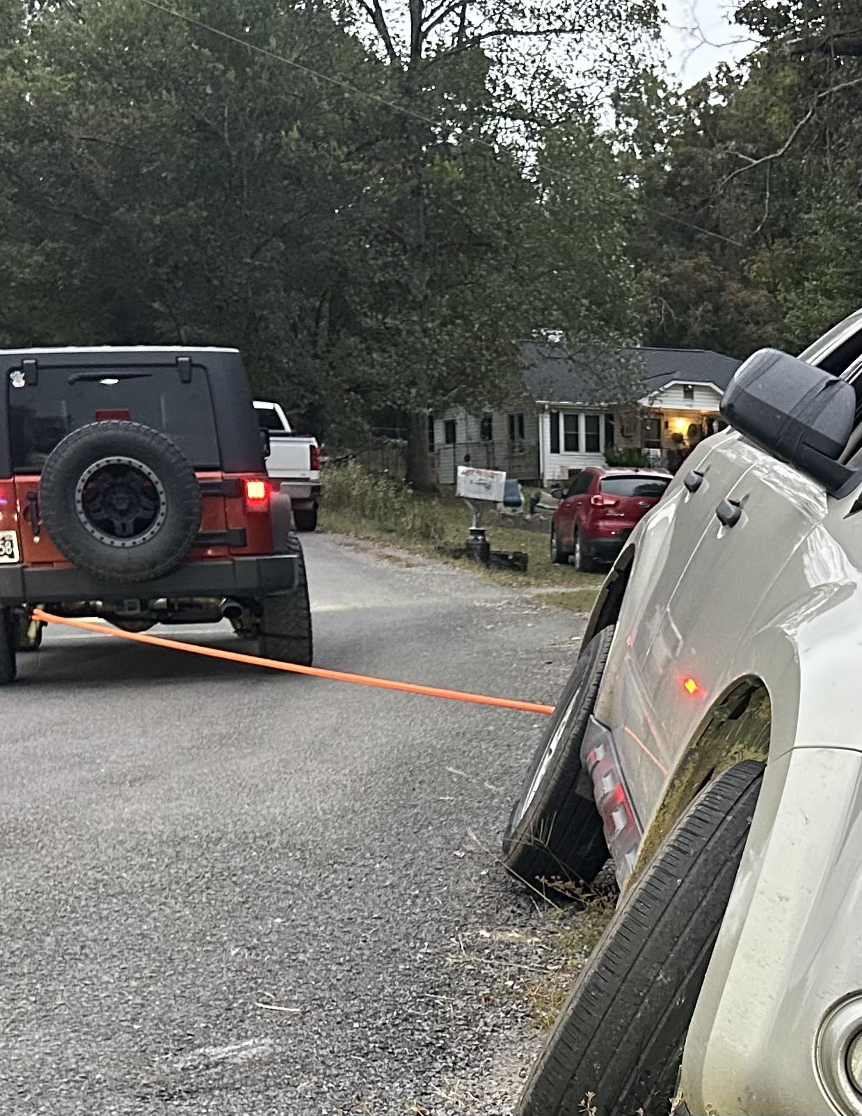 ALL-TOP Kinetic Recovery Rope, 48000Lbs, 1in x 30ft, Heavy Duty 30+% Elasticity, 16000Lbs Work Load Limit for 4x4 Offroad Vehicle customer photo 1