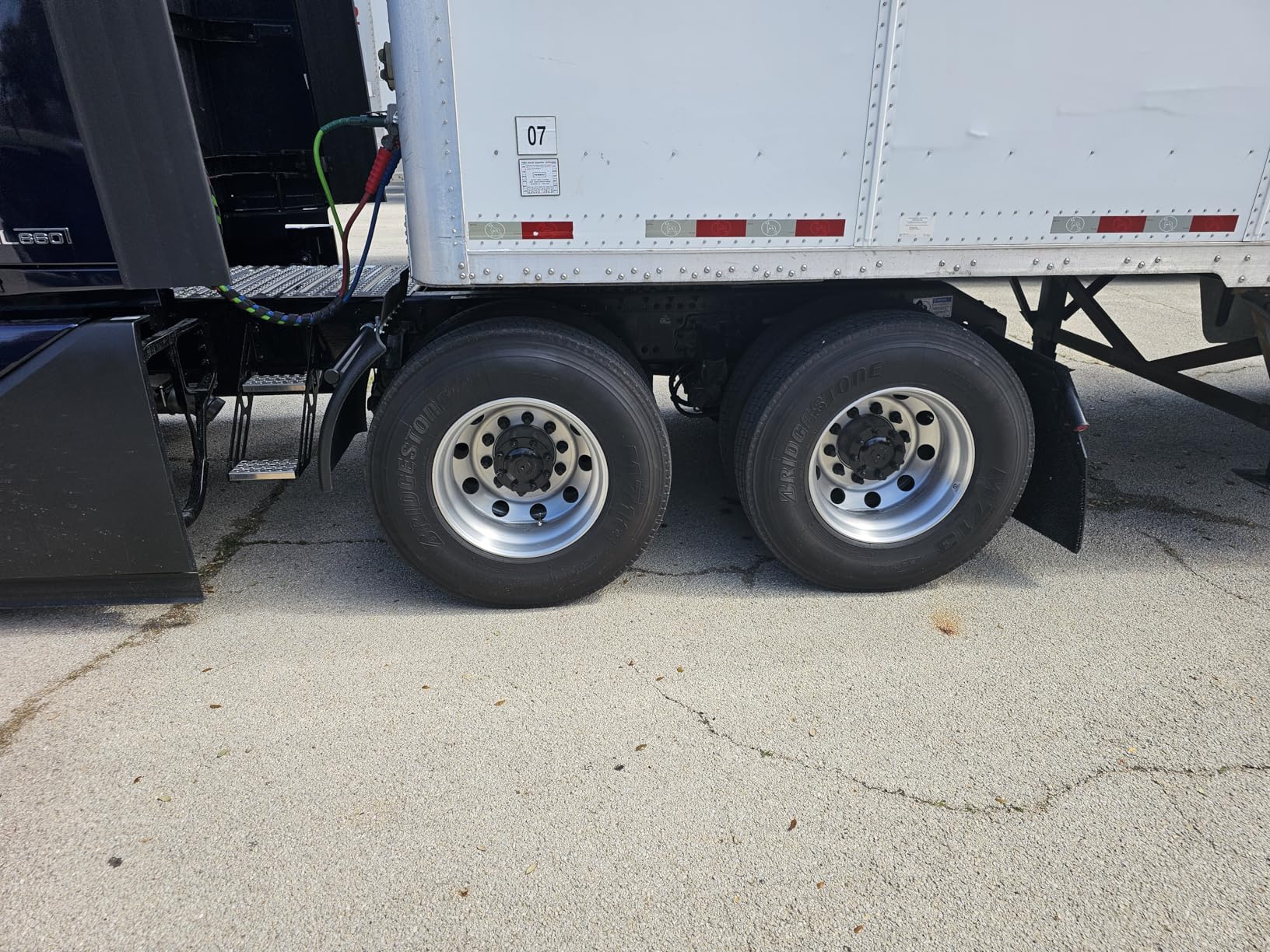 33mm Axle Cover Chrome Dome Combo Kit Thread-On Lug Nut Covers with 2 Front and 4 Rear Axle Wheel Covers Removable Hub Caps for Semi Truck (Installation Tool Included) customer photo 2