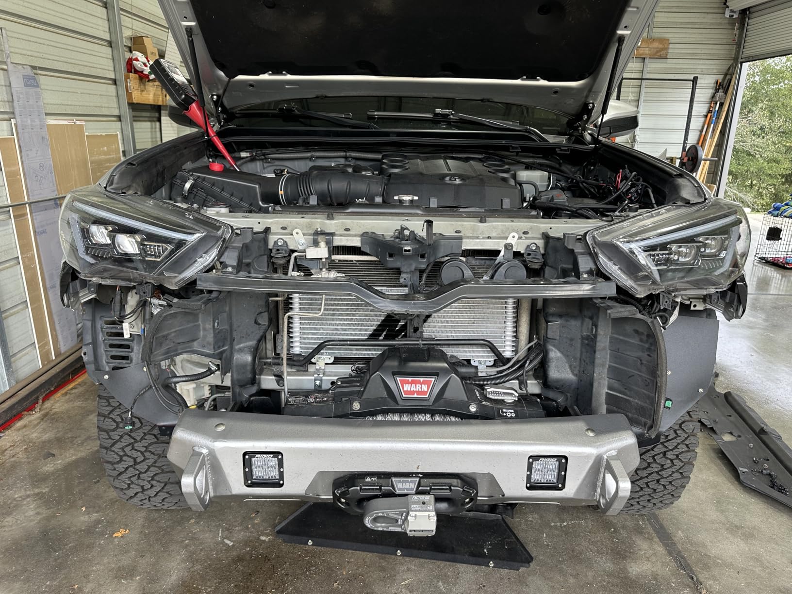 Mishimoto Universal Fit Transmission Cooler, 13-Row Stacked Plate, 22.85