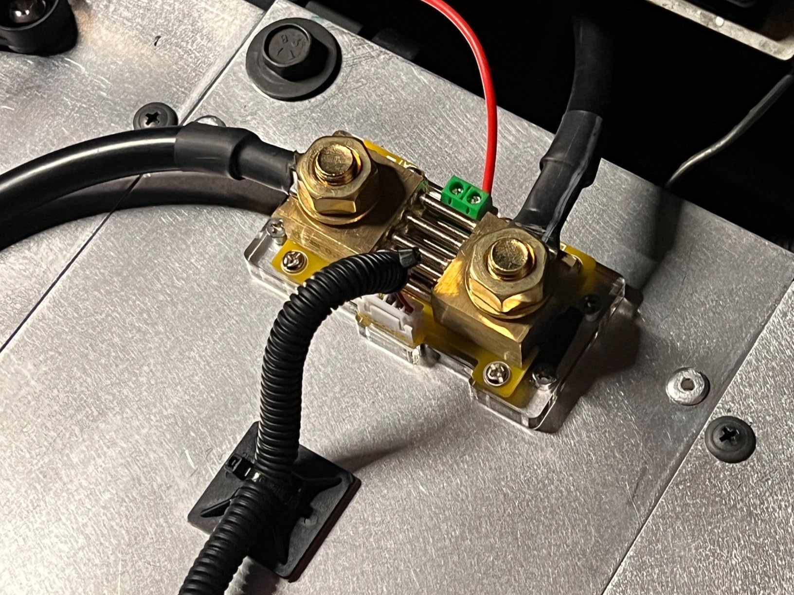 LNEX 500A Shunt Battery Monitor, 2.4