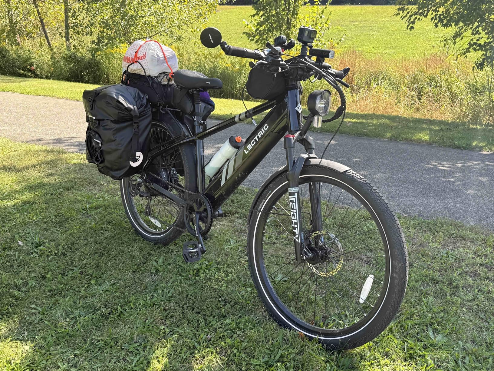 ROCKBROS Bike Panniers Waterproof Bike Rear Rack Bag Max 30L Large Capacity customer photo 1