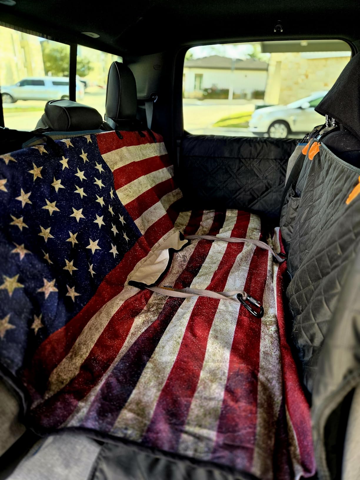 Car Seat Cover Protector Front Seats,for Gym Workout,Running,Swimming,Beach and Hiking,Waterproof Sweat Towel Bucket Seat Covers for Cars SUV Trucks (Black, 1Pcs) customer photo 1