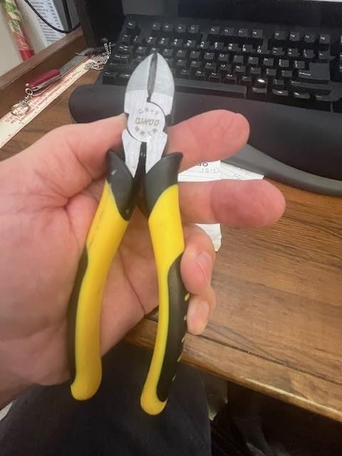 220w Plastic Welder,Upgraded 2 in 1 Plastic Welding Kit,Plastic Repair Kit 1000pcs Hot Staples & 92pcs Plastic Welding Rods for Car Bumper Plastic Crack Repair (Red) customer photo 2