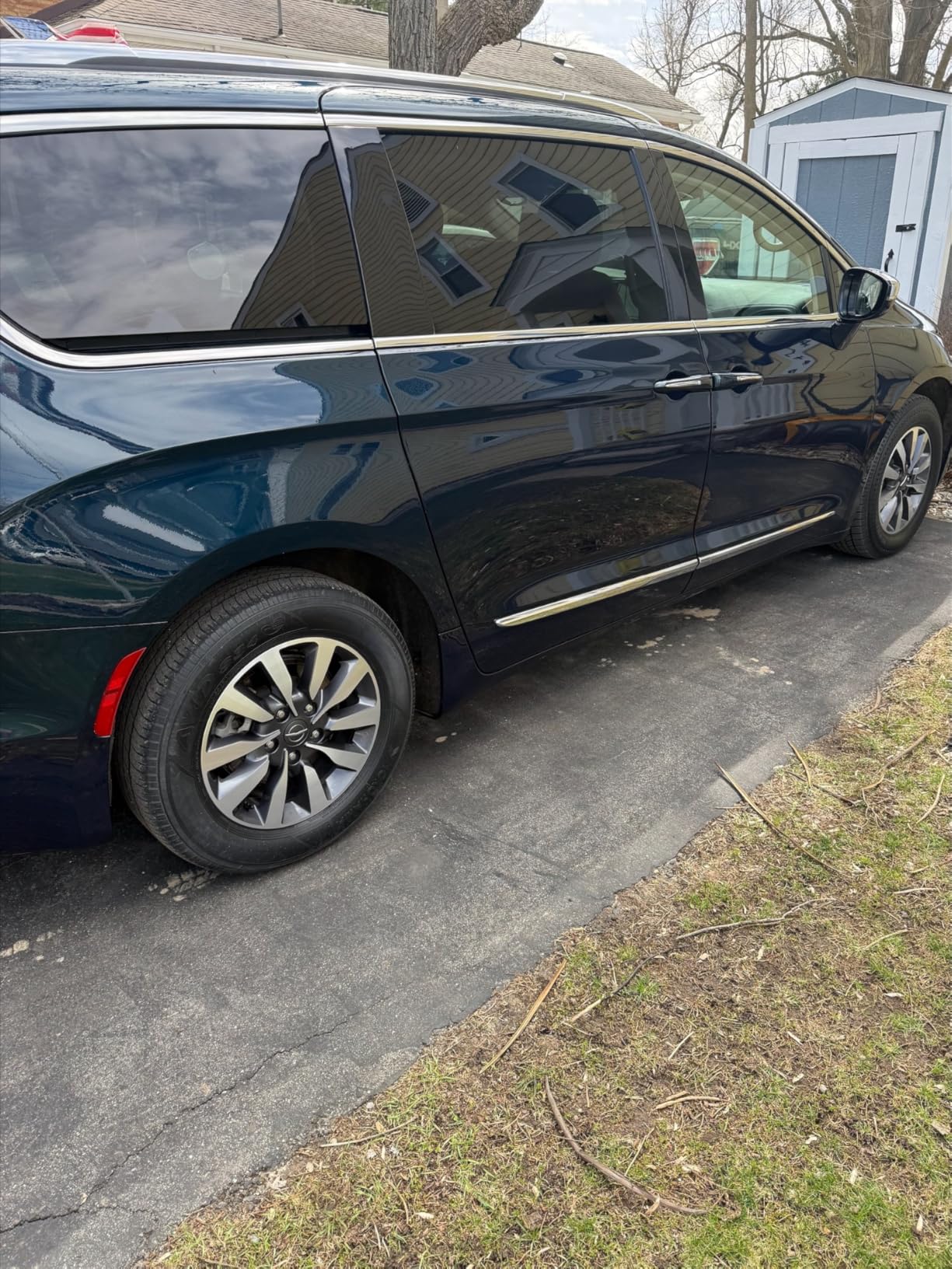 Graphene MAX Coating - Heavy Duty Protection - Graphene Ceramic Coating | 7+ Years Of Protection | Incredible Hydrophobic - Perfect for Daily Drivers customer photo 2