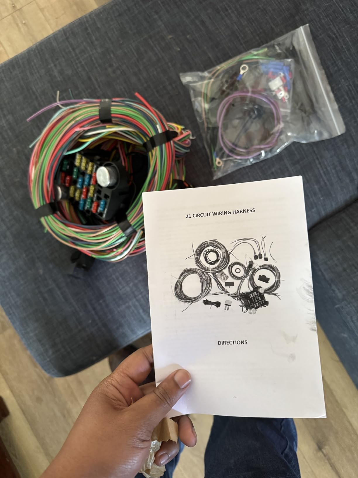 JY PERFORMANCE Universal 21 Circuit Wiring Harness Kit Extra Long Wire Standard Color 17 Fuses for GM Chevy Mopar Hotrods Ford Chrysler customer photo 1