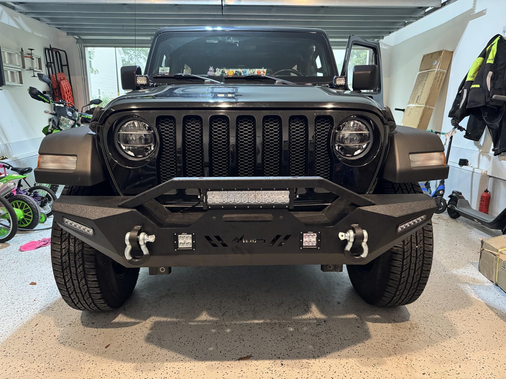 Nilight Front Bumper Compatible for 2007-2018 Wrangler JK/JKU 2018-2025 JL/JLU 2020-2025 Gladiator JT with 72W LED Bar 2 x 18W Pod 2X 18W Single Row Winch Plate customer photo 2